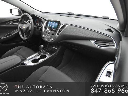 Used 2019 Chevrolet Malibu LT FWD image 28