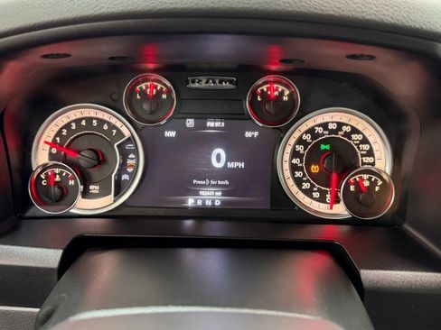 Used 2018 RAM 1500 Big Horn AWD/4WD image 19
