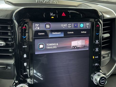 New 2026 RAM 1500 4x4 Crew Cab image 37