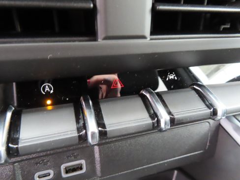 New 2025 Chevrolet Colorado Trail Boss w/ Midnight Edition image 28