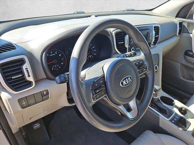 Used 2017 Kia Sportage LX AWD/4WD image 10