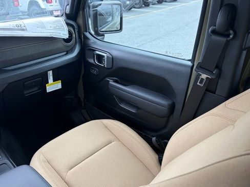 New 2026 Jeep Wrangler Unlimited Sport AWD/4WD image 33