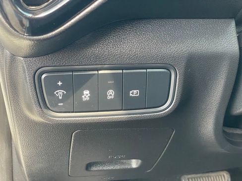 Used 2023 Kia Soul S FWD image 13