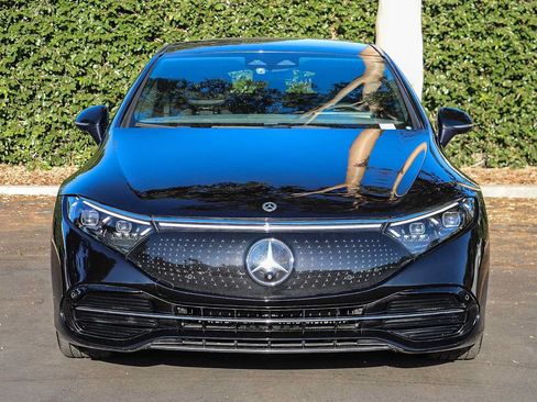 Used 2023 Mercedes-Benz EQS 450+ 4MATIC Sedan image 2