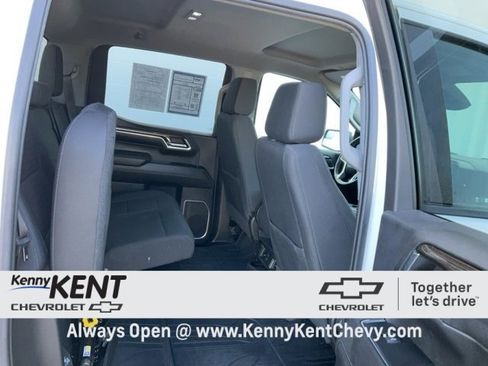 Used 2022 Chevrolet Silverado 1500 LT w/ Protection Package image 16