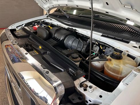 Used 2015 Ford E-350 and Econoline 350 Super Duty image 68
