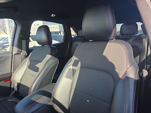 Certified 2023 Ford Escape ST-Line w/ Tech Pack #1 AWD/4WD image 22