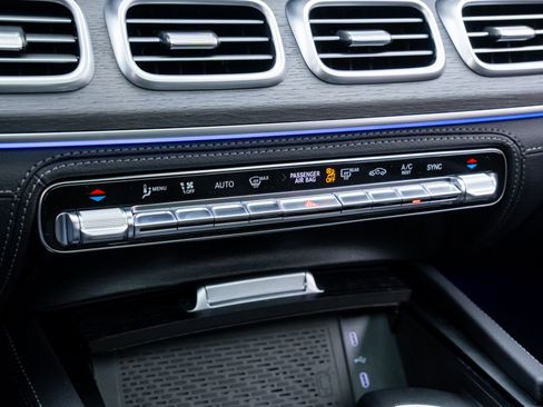 New 2026 Mercedes-Benz GLE 450 4MATIC Coupe image 29