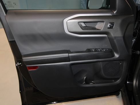 New 2026 Ford Bronco Sport Outer Banks w/ Outer Banks Tech Package+ AWD/4WD image 4