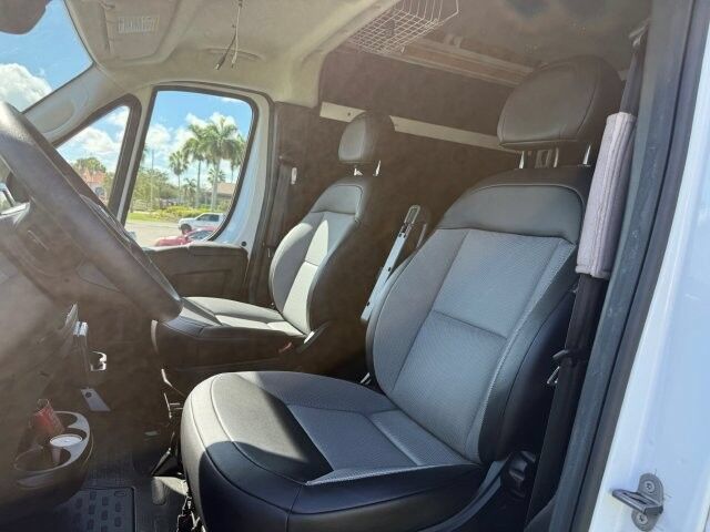 Used 2023 RAM ProMaster 2500 FWD image 11