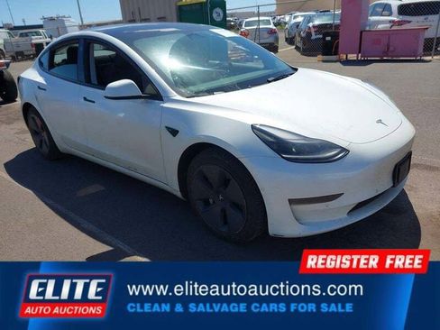 Used 2022 Tesla Model 3 RWD image 1