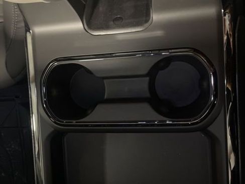 New 2026 Chevrolet Silverado 2500 ZR2 image 36