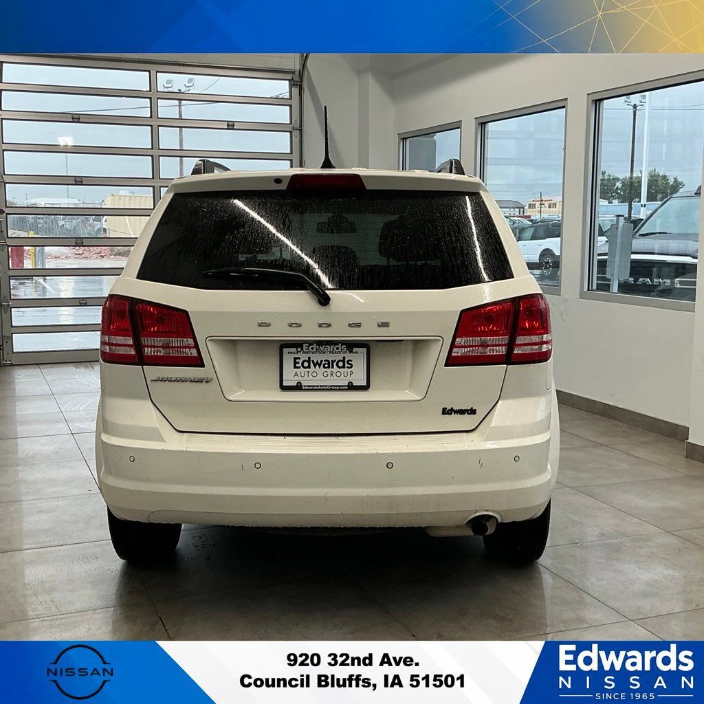 Used 2020 Dodge Journey SE w/ SE Popular Equipment Group FWD image 6