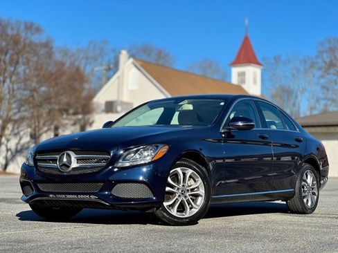 Used 2018 Mercedes-Benz C 300 C 300 image 1