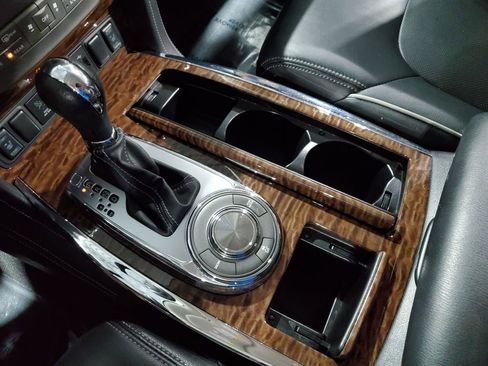 Used 2019 Nissan Armada SV w/ Driver Package image 36