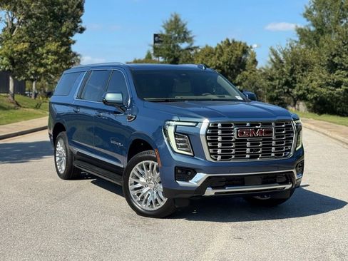 New 2026 GMC Yukon XL Denali w/ Advanced Technology Package image 2