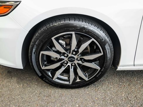 Used 2025 Chevrolet Malibu RS image 12