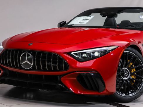 New 2026 Mercedes-Benz SL 55 AMG 4MATIC image 2