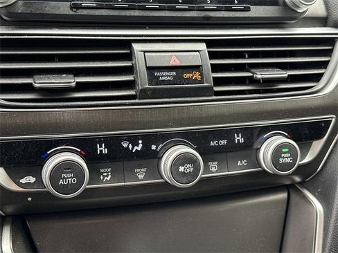Used 2018 Honda Accord LX image 20