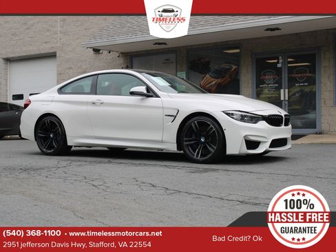 Used 2018 BMW M4 Coupe RWD image 1