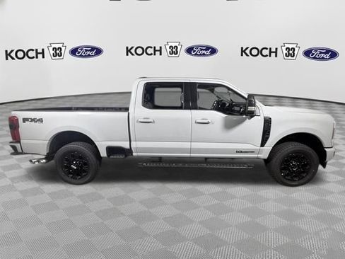 New 2026 Ford F250 Lariat w/ Black Appearance Package AWD/4WD image 9