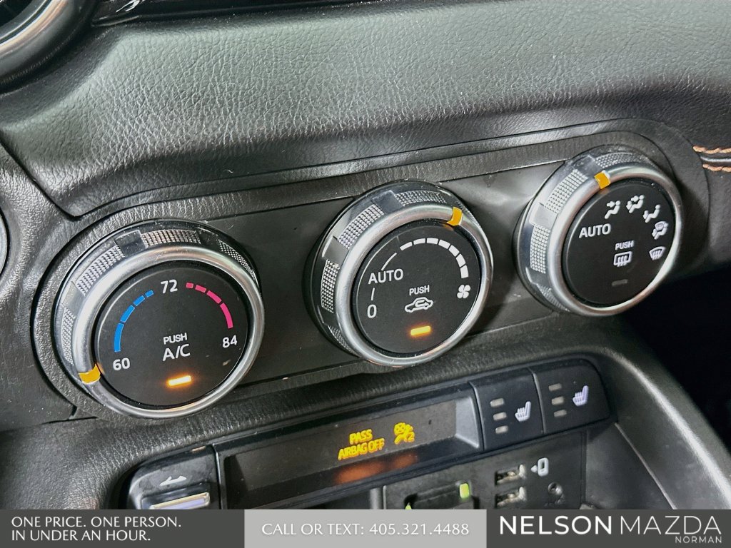 Used 2023 MAZDA MX-5 Miata Grand Touring RWD image 18