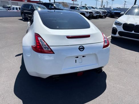 Used 2013 Nissan 370Z Coupe w/ Sport Pkg RWD image 23