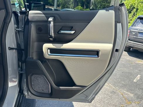 New 2026 GMC Hummer EV 4x4 Crew Cab image 17