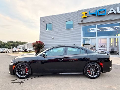 Used 2023 Dodge Charger R/T w/ Plus Group RWD image 12