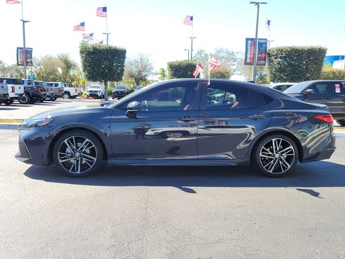 Used 2025 Toyota Camry XSE image 7