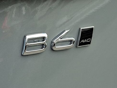 New 2026 Volvo XC90 B6 Ultra w/ Protection Package image 14