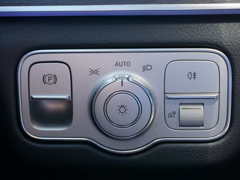 Certified 2026 Mercedes-Benz GLE 350 4MATIC image 33