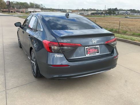 Used 2023 Honda Civic Touring image 7