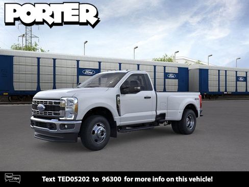 New 2026 Ford F350 XLT image 23