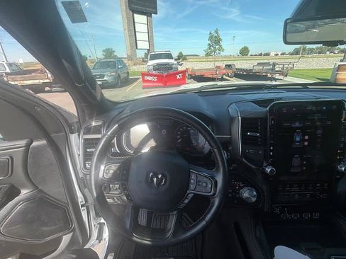 Used 2025 RAM 1500 Limited AWD/4WD image 14