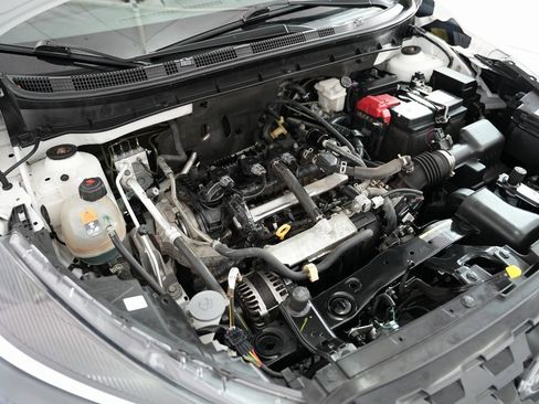 Used 2023 Nissan Kicks SR image 51