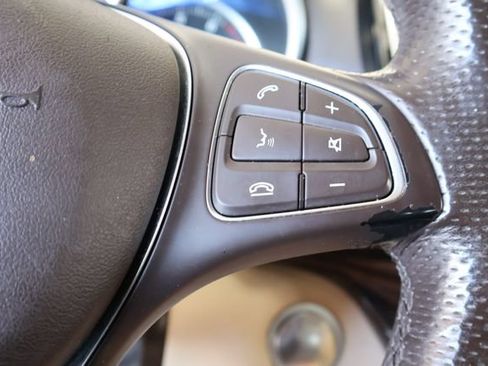 Used 2017 Mercedes-Benz GLE 350 4MATIC image 26