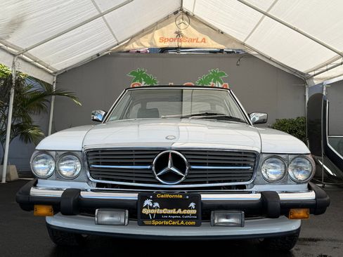 Used 1987 Mercedes-Benz 560 SL image 3