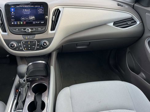 Used 2024 Chevrolet Malibu LT image 13