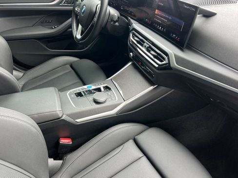 Used 2024 BMW i4 eDrive35 w/ Premium Package image 29