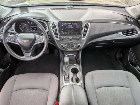 Used 2025 Chevrolet Malibu LT FWD image 25