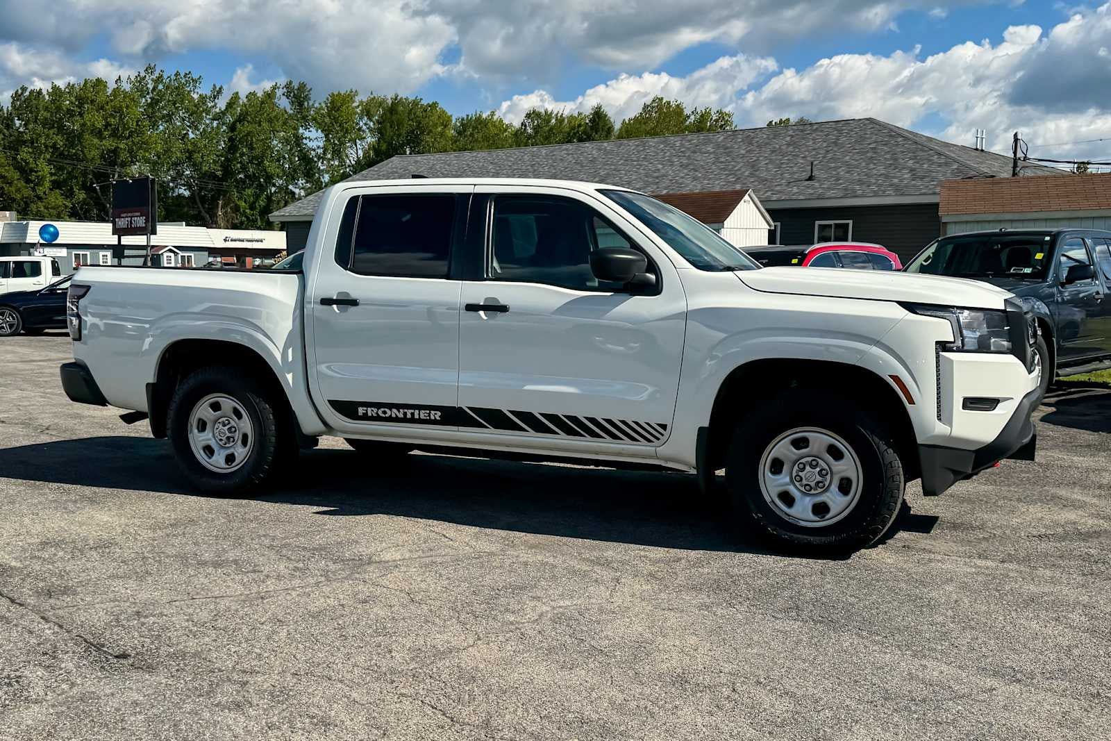 Certified 2023 Nissan Frontier S w/ Technology Package AWD/4WD image 2