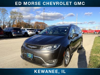 Used 2019 Chrysler Pacifica Touring Plus w/ Advanced Safetytec Group