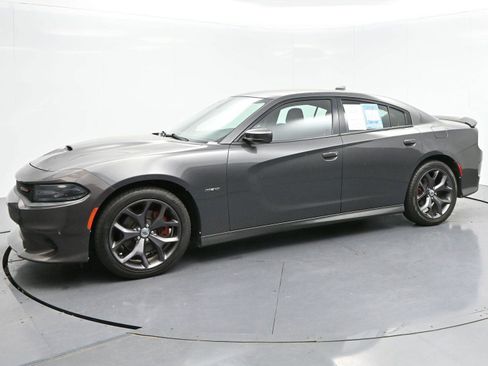 Used 2019 Dodge Charger R/T RWD image 3