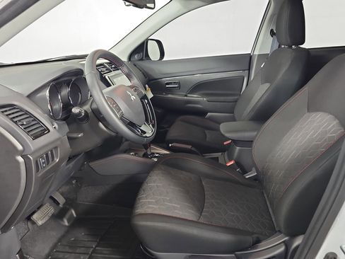 Used 2024 Mitsubishi Outlander Sport Ralliart image 15