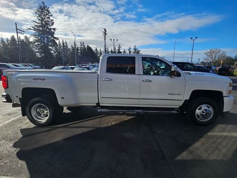 Used 2019 Chevrolet Silverado 3500 LTZ w/ LTZ Plus Package AWD/4WD image 6