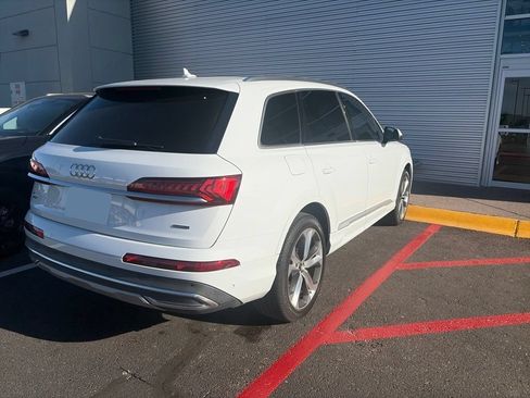 Used 2022 Audi Q7 3.0T Premium Plus AWD/4WD image 4