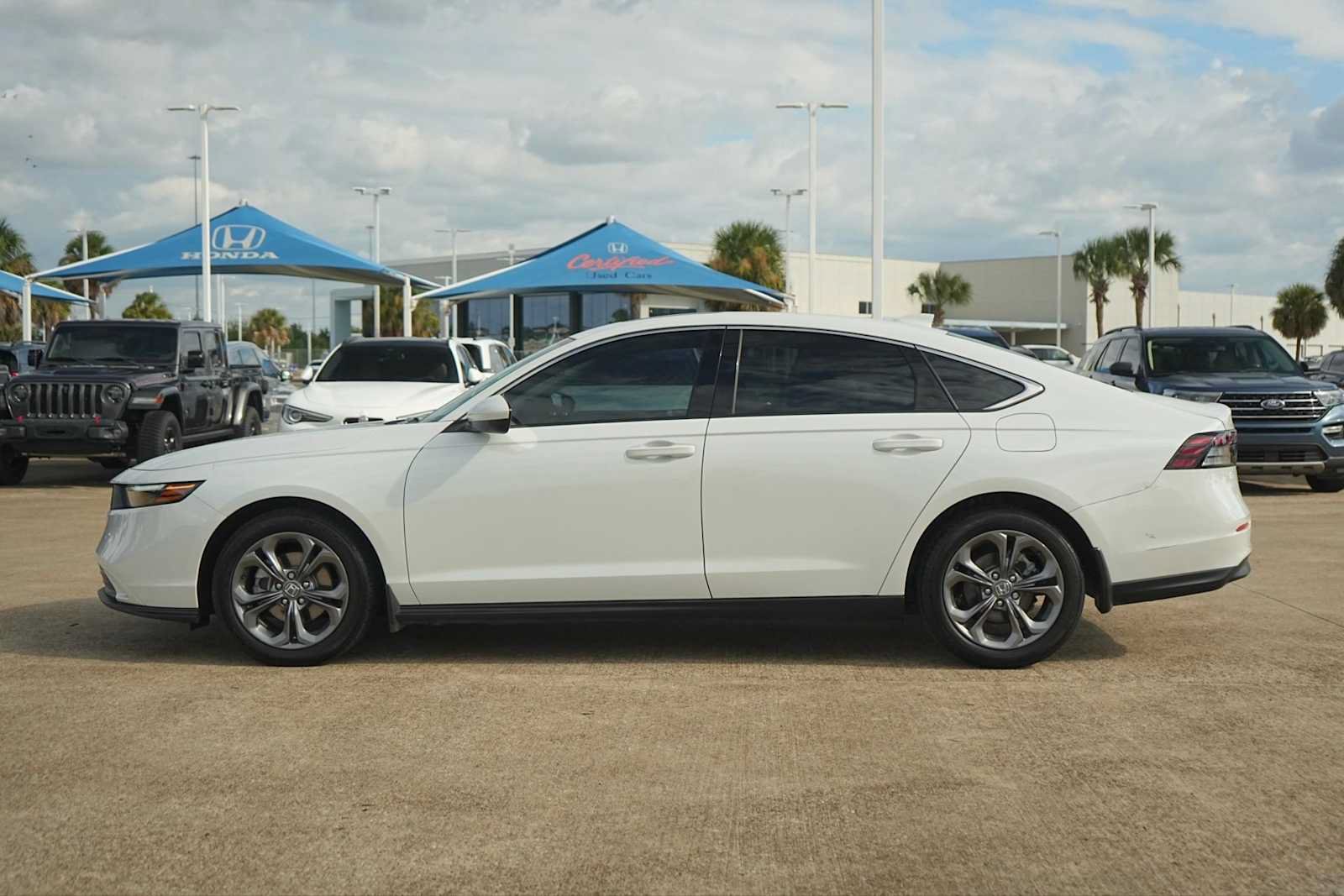 Certified 2024 Honda Accord EX image 3