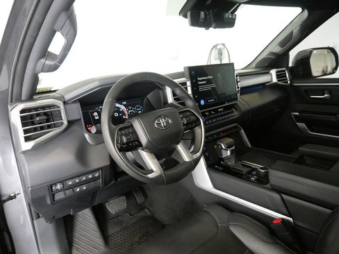 Used 2024 Toyota Tundra Platinum AWD/4WD image 13