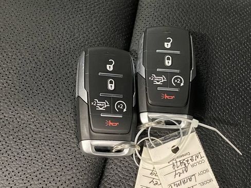 New 2026 RAM 1500 Laramie w/ Night Edition AWD/4WD image 32